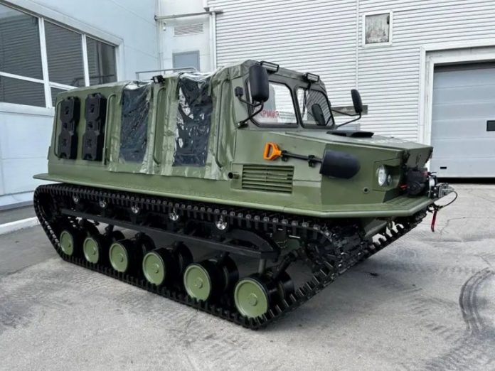 Українські оператори дронів хвалять нові російські всюдиходи 