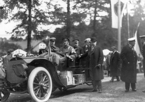 Як у 1898 році виглядав перший автомобіль на Київщині: фото