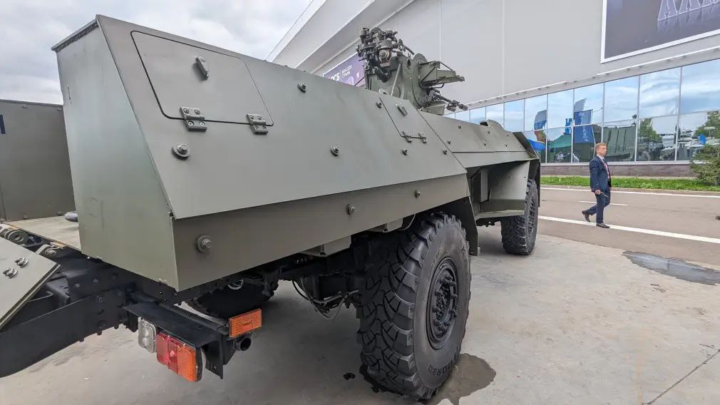 Російська оборонка готується почати серійне складання наземного дрона "Зубило" на базі КамАЗа 