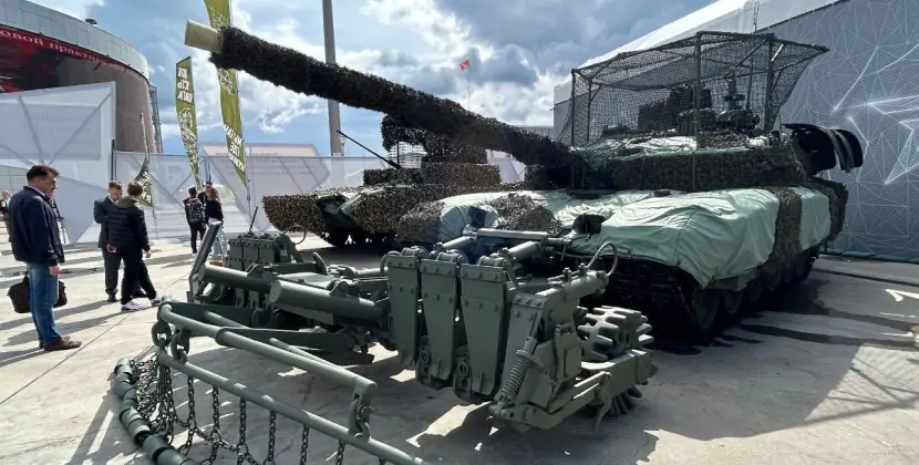 Т-90М «Прорив» отримав від російських інженерів удосконалений захист «Сапер» 