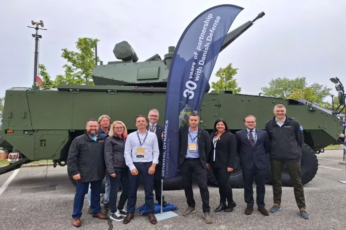 Броньовані машини GDELS Piranha V 8x8, оснащені мобільною системою протиповітряної оборони Rheinmetall Skyranger 30 (Джерело зображення: GDELS)