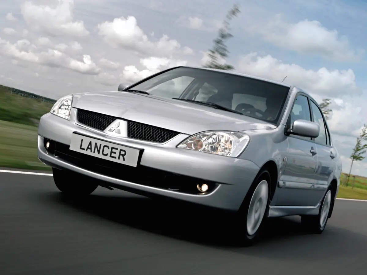 Mitsubishi Lancer