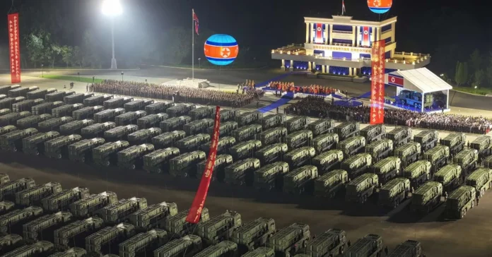 Північна Корея оголосила про розміщення 250 пускових установок балістичних ракет Hwasong-11D на своєму південному кордоні