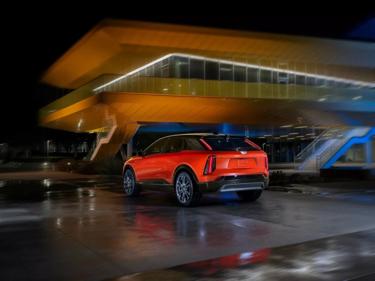 Новий кросовер Cadillac Optiq