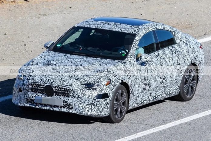 Оновлений Mercedes-Benz CLA