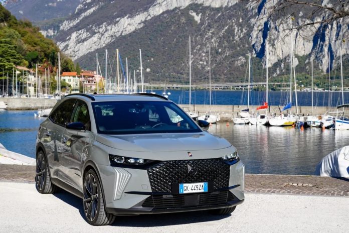 Оновлений кросовер DS7 2025 від Citroen
