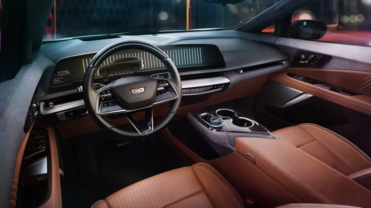 Салон нового кросовера Cadillac Optiq