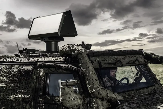 Giraffe 1X — це легкий, високоефективний тривимірний багатоцільовий радар
