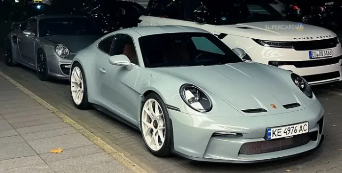 Колекційні Porsche на українських номерах помічені в Німеччині