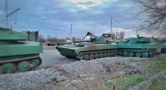 В України невідомо звідки з'явилися САУ 2С1 