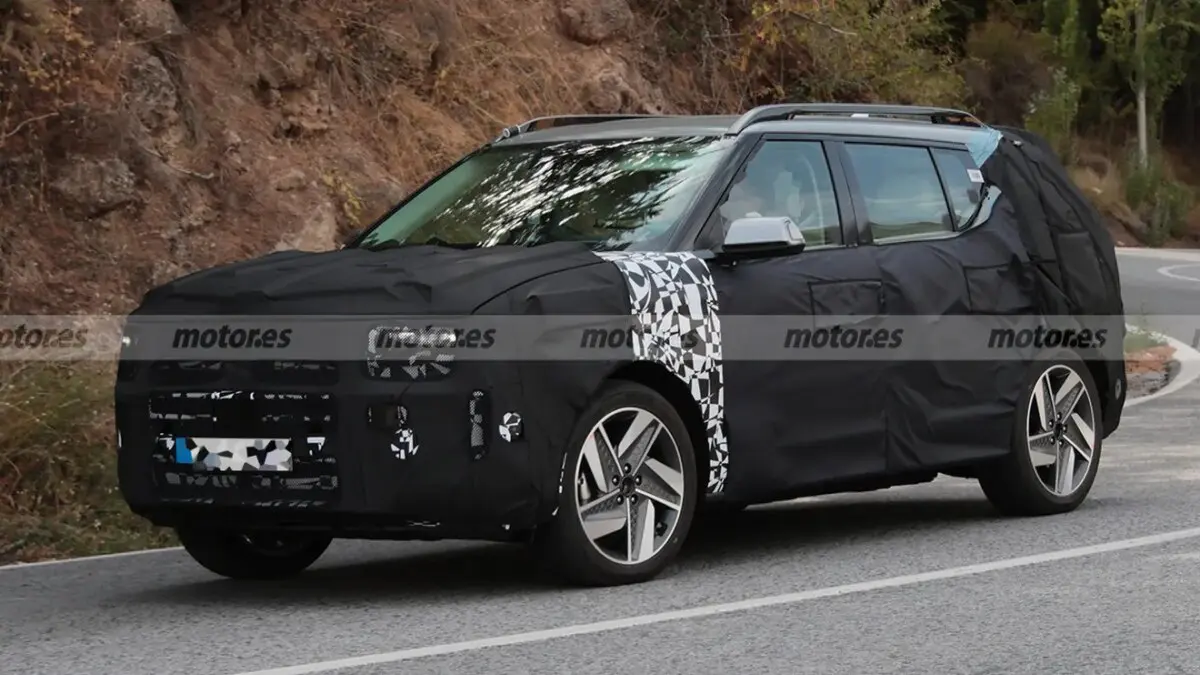 Водневий кросовер Hyundai Nexo готується до зміни поколінь: він зможе проїхати до 700 км шляху