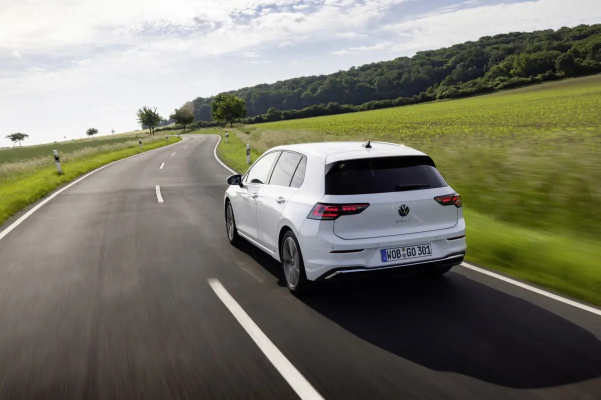 Хетчбек Volkswagen_Golf