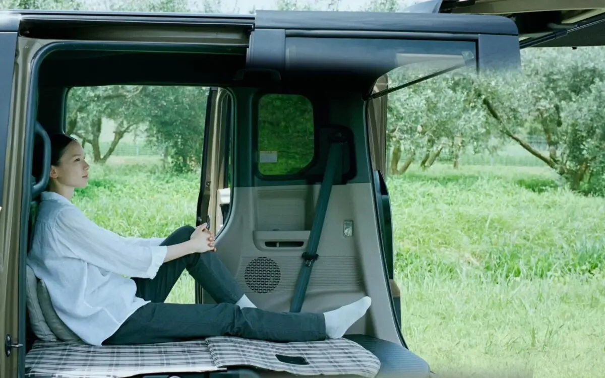 Оновлена Honda N-Box