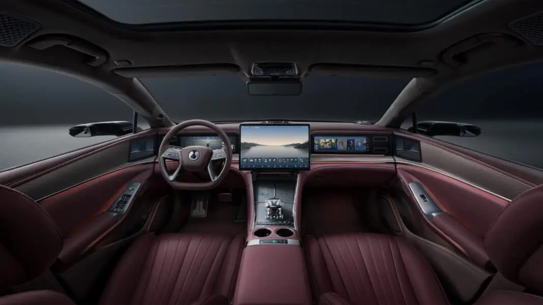 Салон Denza Z9 GT