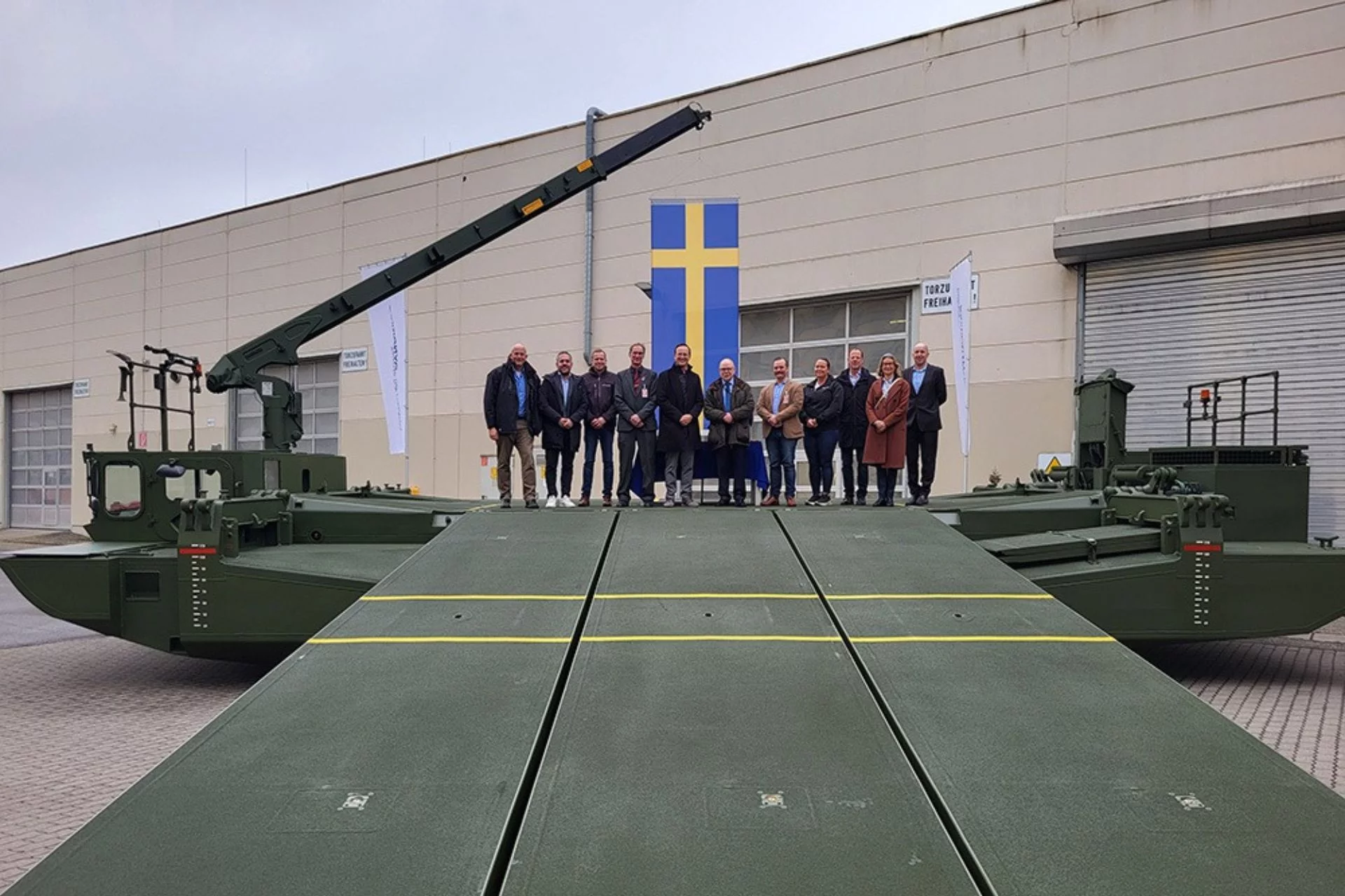 Система IRB (Improved Ribbon Bridge) для перетину водойм (Джерело зображення: GDELS)