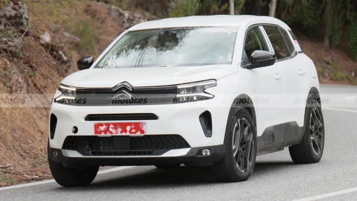 Випробування кросовера C5 Aircross