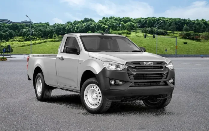 Український автовиробник збирається передати ЗСУ десятки броньованих пікапів