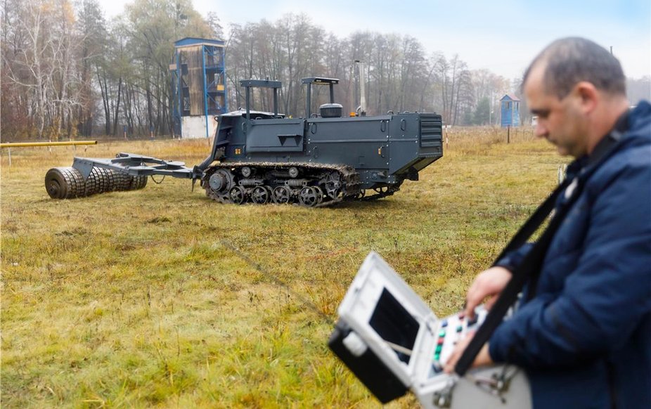 Українська машина "Змій" прискорить розмінування сільськогосподарських земель