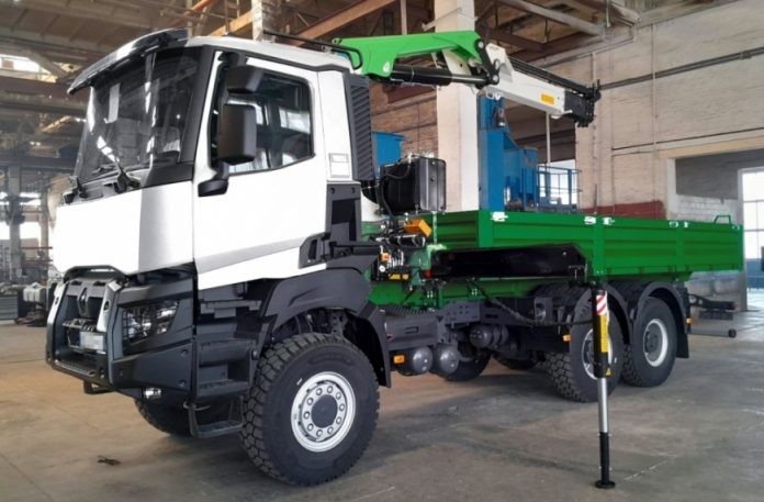 Вантажівки Renault Trucks приросли кузовними надбудовами від українських майстрів
