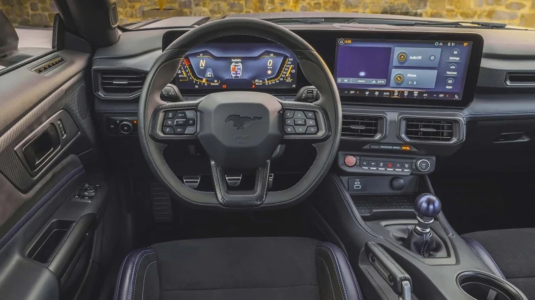 У Києві помічено новітню версію Ford Mustang