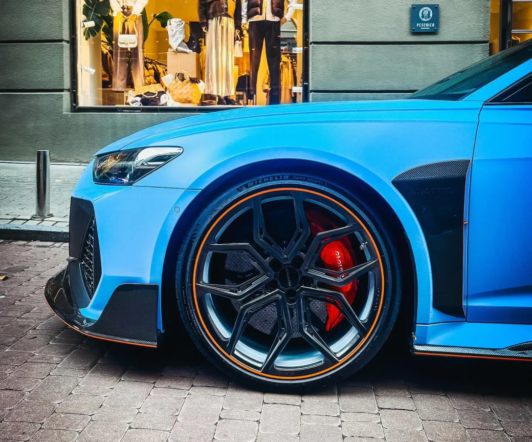 Українці переробили сімейний універсал Audi на потужний спорткар (фото)