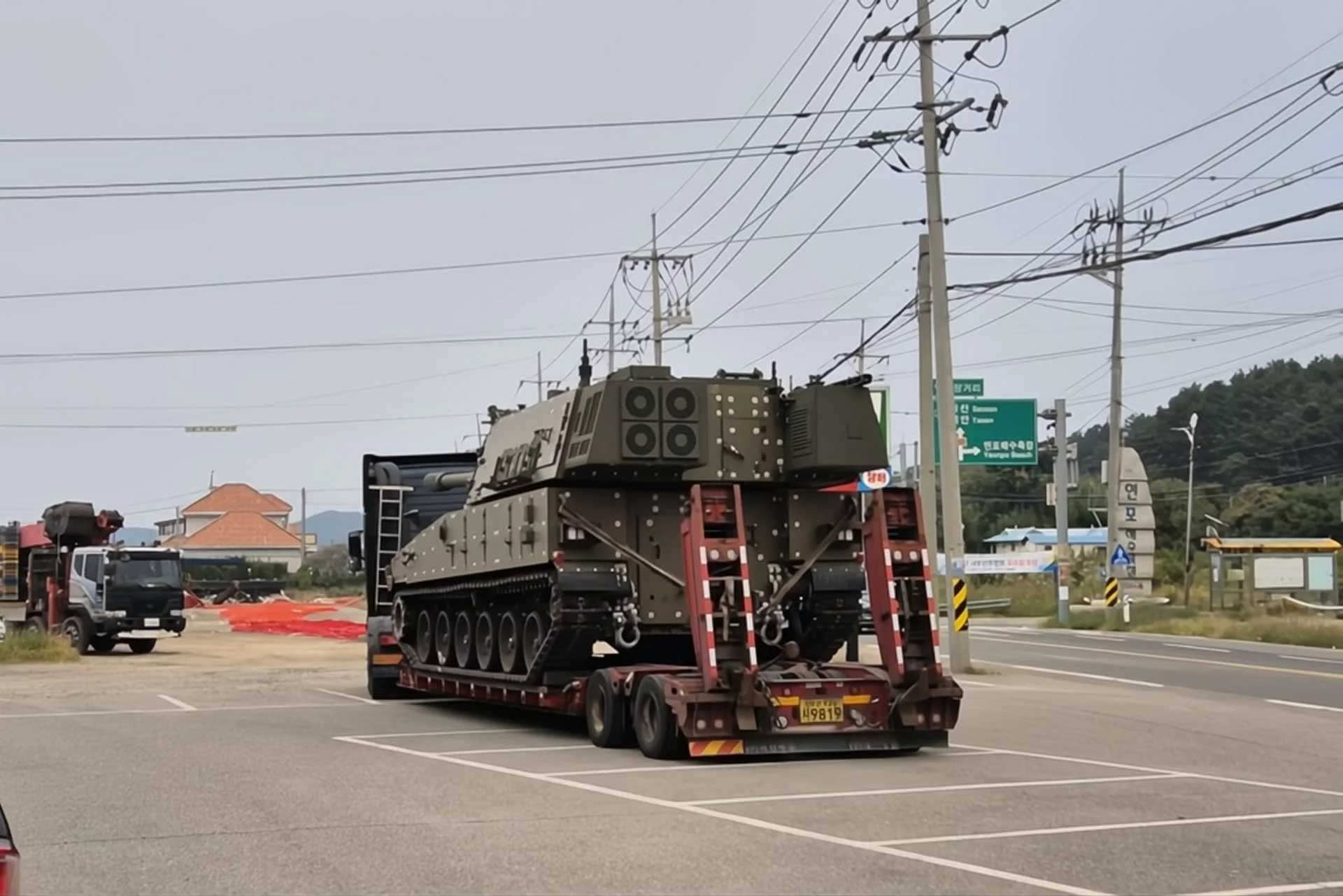  AS9 було доставлено на полігон ADD Changwon Proving Ground, де агентство проводить дослідницькі випробування та оцінку військового обладнання, а також перевіряє продуктивність експортних товарів. (Джерело зображення: Twitter/Mason)