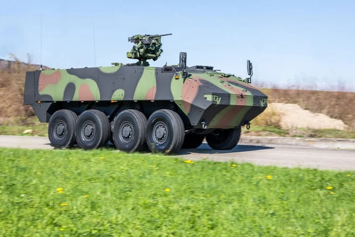 Хоча модель Piranha 6×6 не була представлена ​​публічно, експерти очікують модифікованої версії існуючої платформи 8×8, яка буде відповідати специфікаціям (Джерело зображення: GDELS)