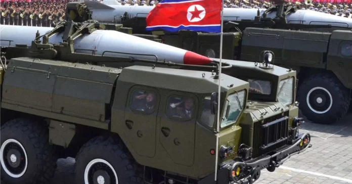 Hwasong-9 — балістична ракета середньої дальності, розроблена Північною Кореєю на основі конструкції Hwasong-6 (Scud-C) (Джерело зображення: веб-сайт MDAA)