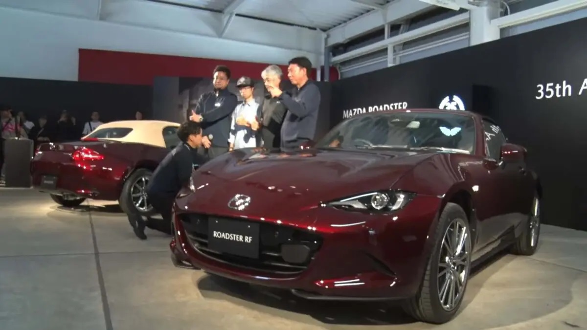 Нова Mazda MX-5 Miata 35th Anniversary Edition