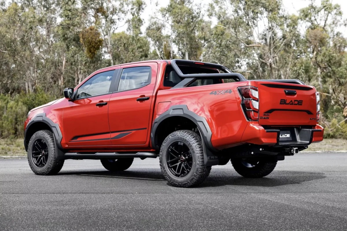 Пікап Isuzu D-Max Blade