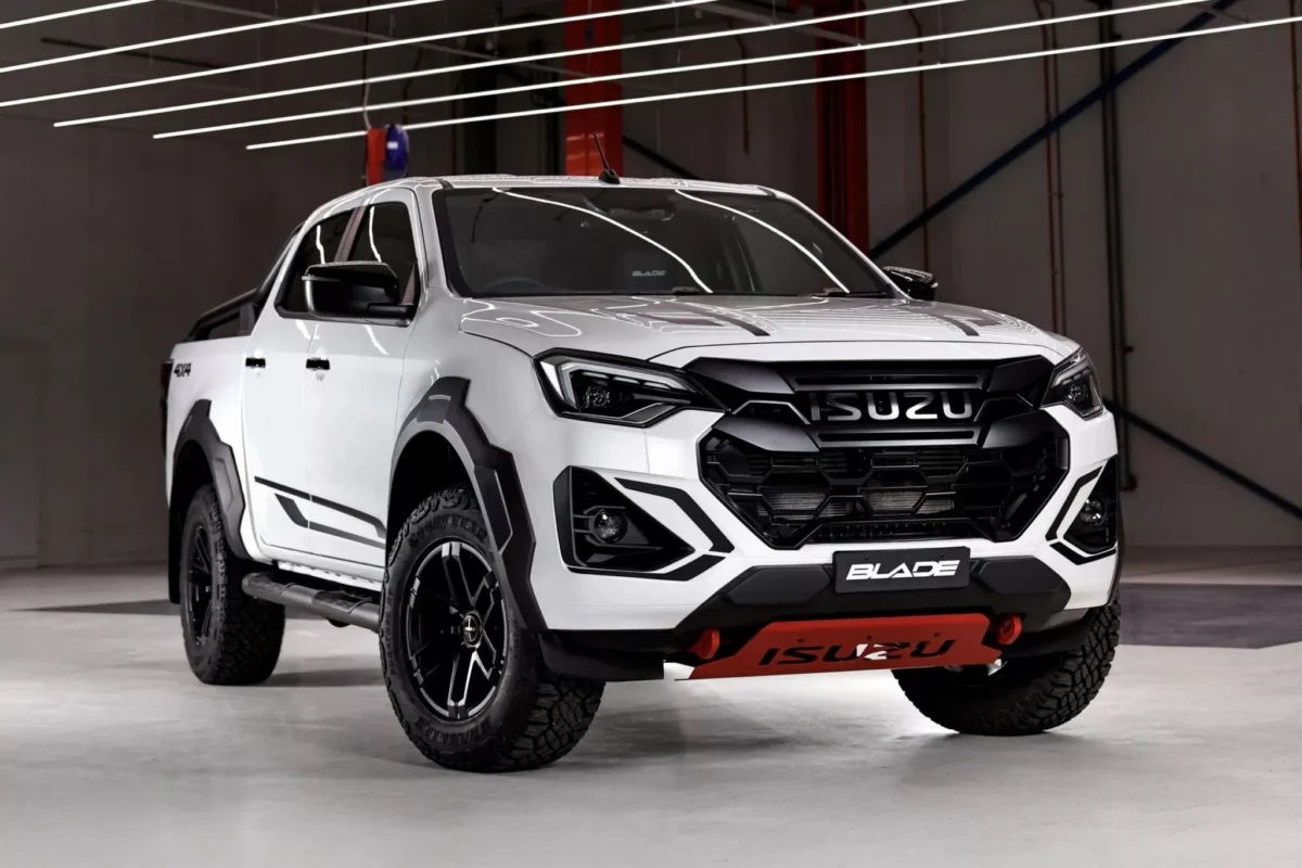 Рамний пікап_Isuzu D-Max Blade