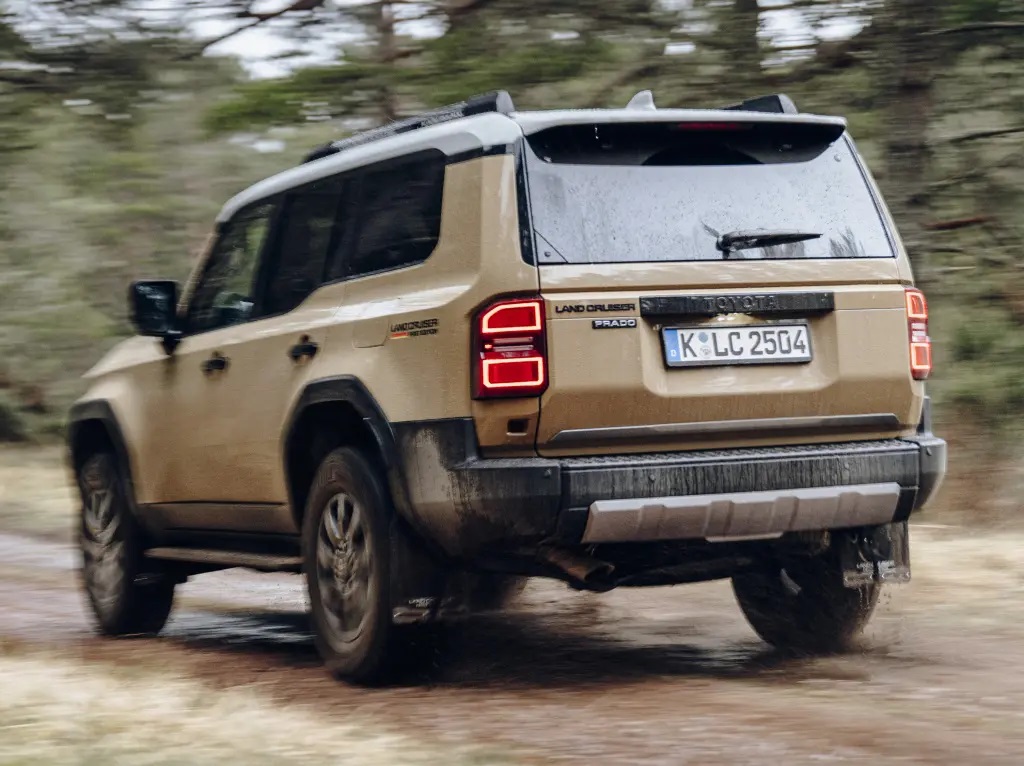 Toyota Land Cruiser Prado 2025