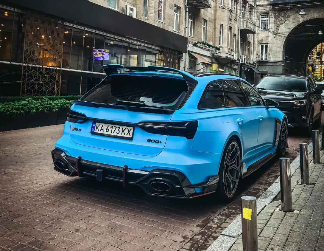 Українці переробили сімейний універсал Audi на потужний спорткар (фото)