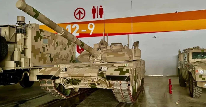 VT4A1 був вперше представлений на Чжухайському авіашоу в 2022 році (Джерело фото: Twitter/ArmaduraXXI)