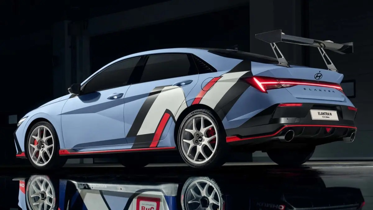 Elantra N у спецверсії TCR Edition