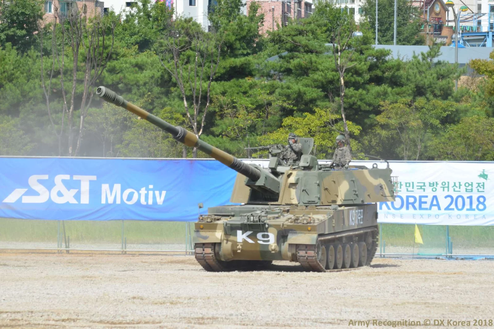 K9 SPH і K10 ARV можуть збільшити цінність оборонних ресурсів США поза межами спільних інтересів альянсу. (Джерело зображення: Army Recognition)