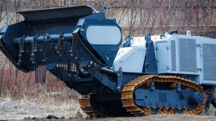 Українські інженери показали новітню системи розмінування вітчизняного виробництва