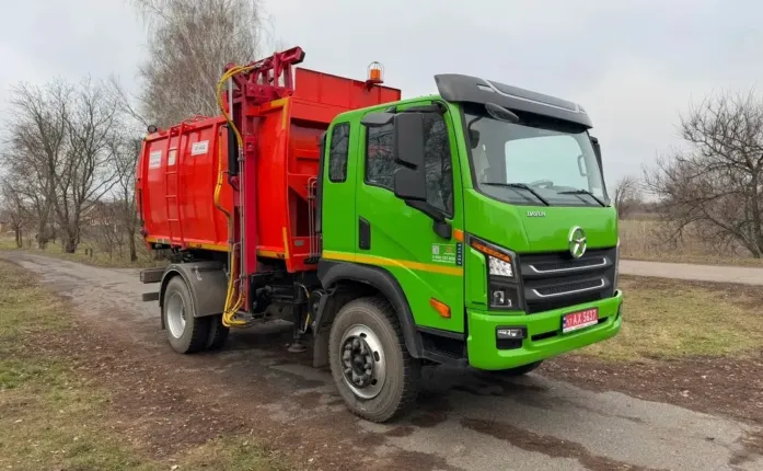 Нову техніку передано полтавським комунальникам