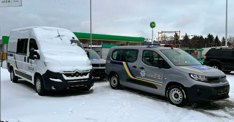 Національна поліція України отримала нові автомобілі