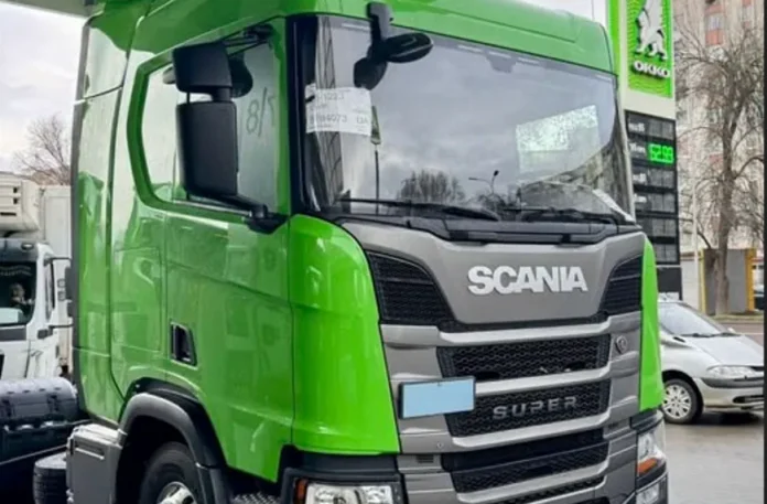 Мережа АЗС ОККО отримала нову партію тягачів Scania Super