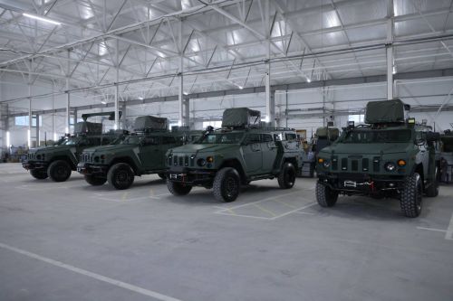 Львівщина передала ЗСУ партію бронеавтомобілів "Новатор"
