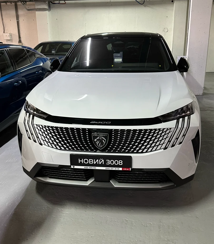 Новий Peugeot 3008