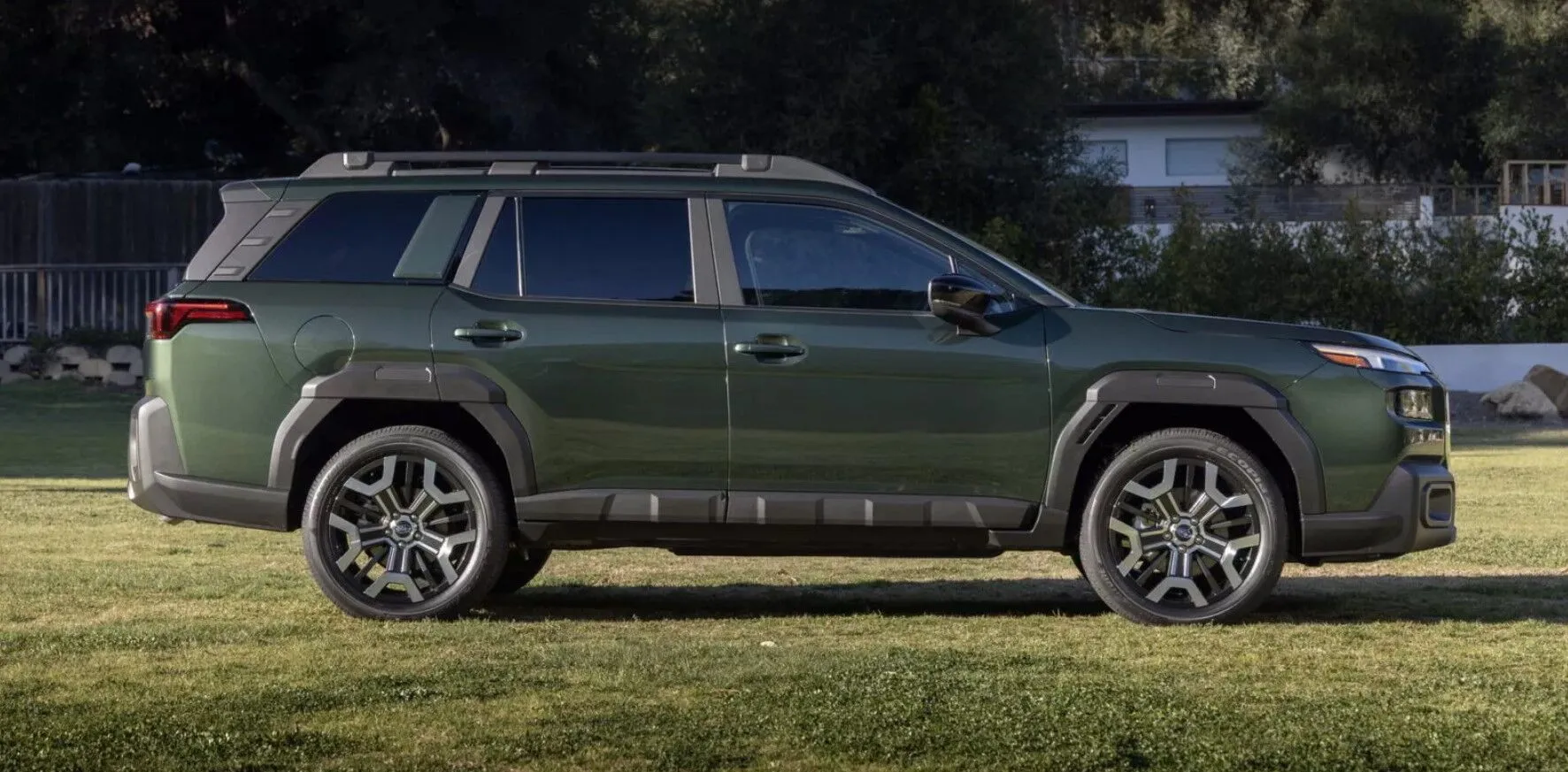 Дизайн Subaru Outback (2026) породив суперечки в Мережі