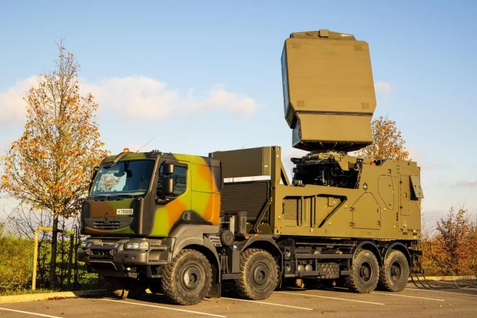GF300, розроблений із самого початку для операційної гнучкості, виділяється своєю високою мобільністю та можливістю швидкого розгортання (Джерело зображення: Eurosam)
