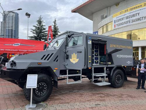 В Україні випробували новий броньовик на базі Isuzu