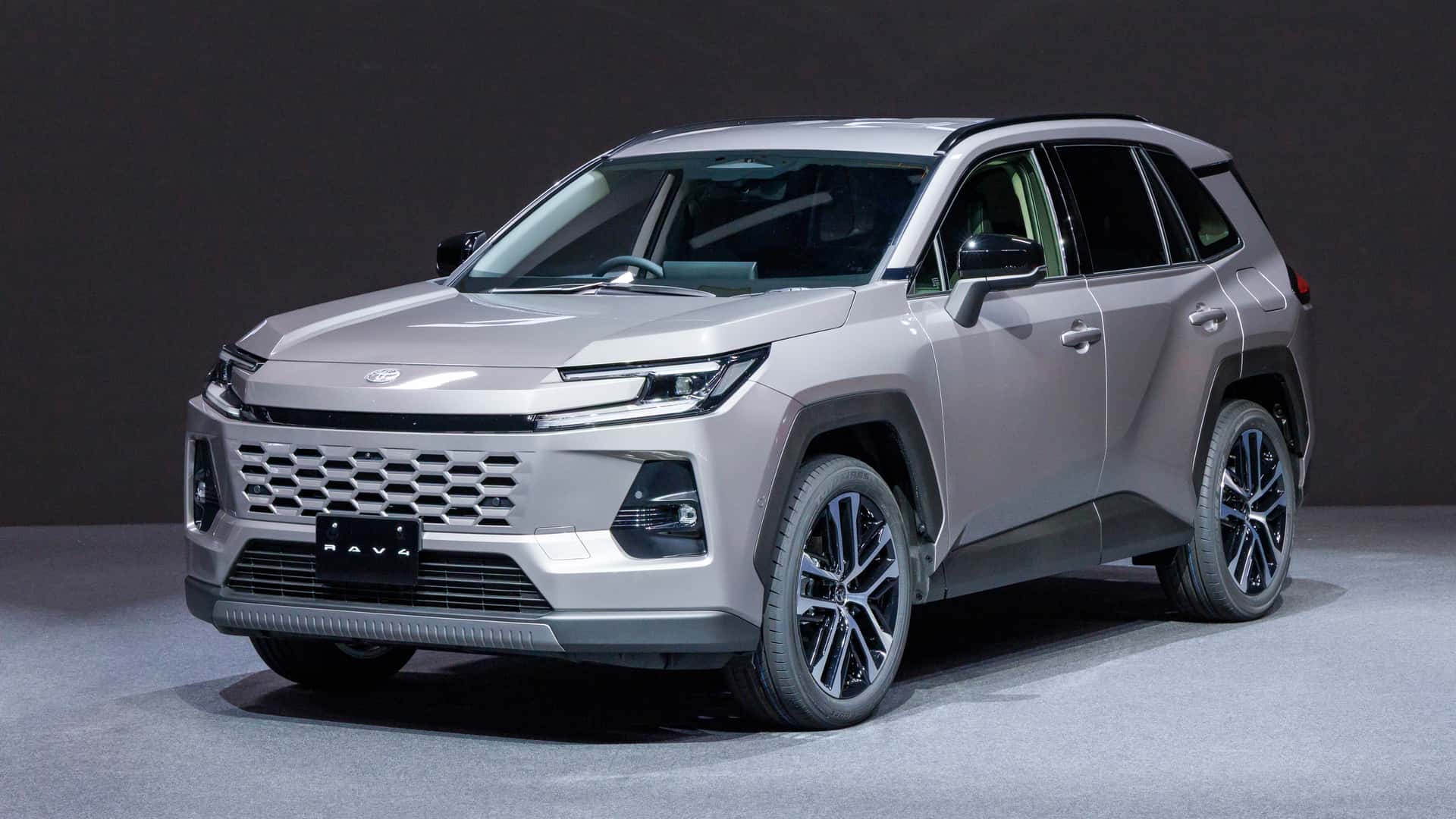 Toyota RAV4 (2026) в позашляховій версії