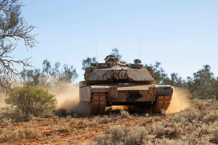 Основний бойовий танк M1A1 Abrams австралійської армії під час навчань в Австралії