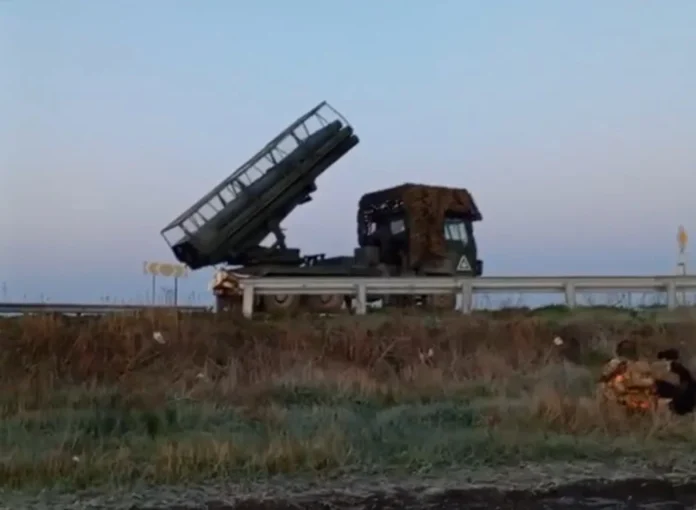 У росіян помітили рідкісну північнокорейську ракетну систему