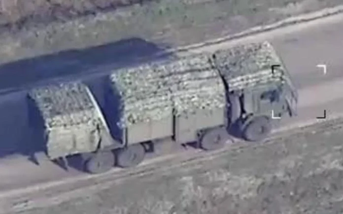 Рідкісний російський радар на колісному шасі КамАЗ-6350