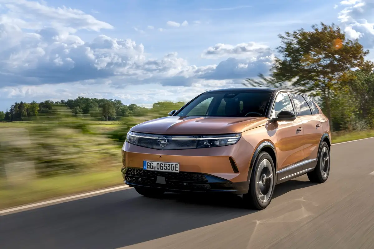 Opel Grandland нового покоління надійшов у продаж в Україні